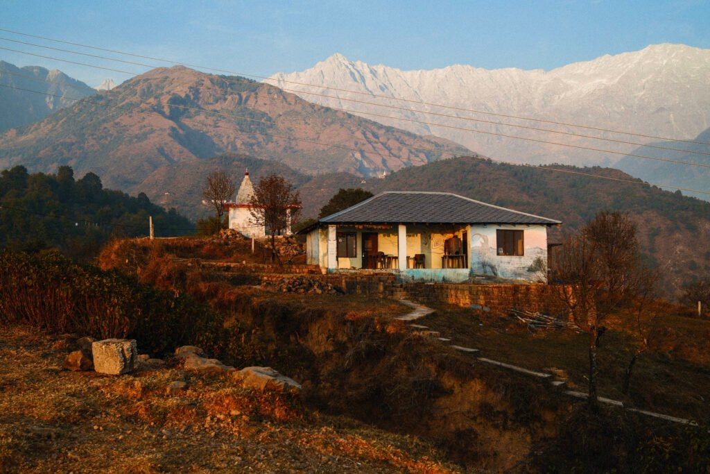 5 bedroom luxury villa dharamshala sunrise trekking shepherds